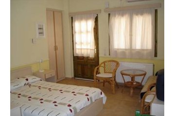 Grèce Privát Limni, Intérieur